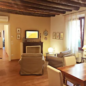Apartment Wallace Luxury, Verona
